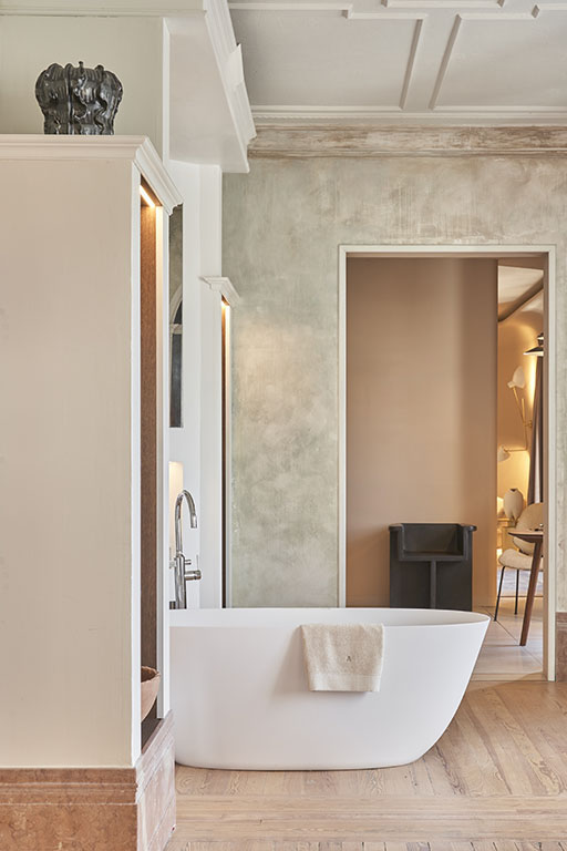 Freestanding bathtub 903267 