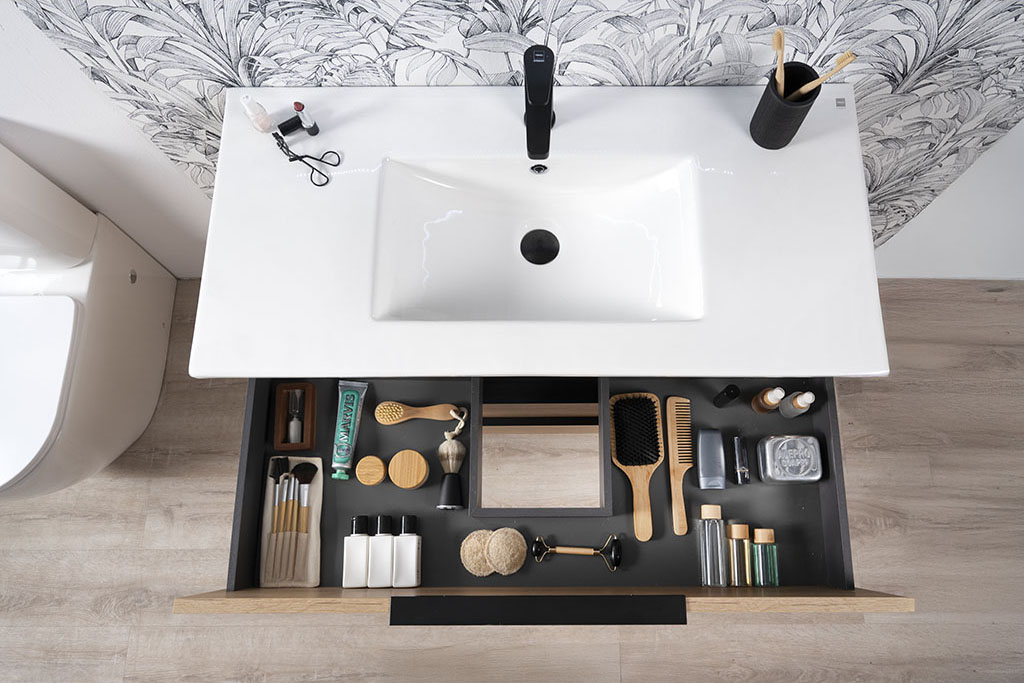 3 drawers bath cabinet with legs 904329 