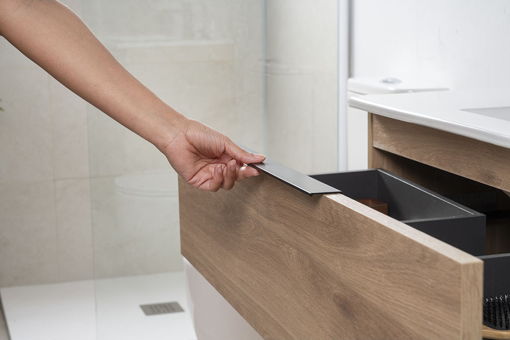 3 drawers bath cabinet with legs 889180 