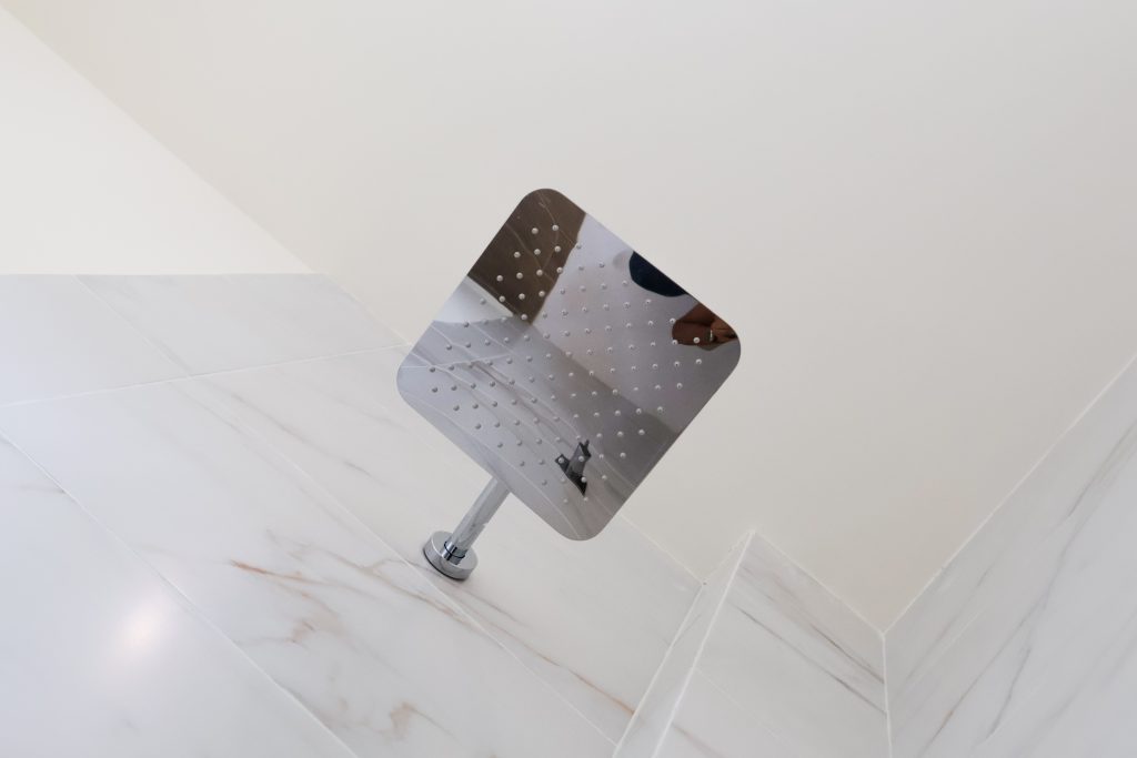 Squared shower head 894802 