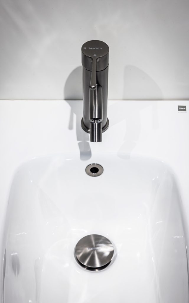 Pop-up drain stopper 906333 