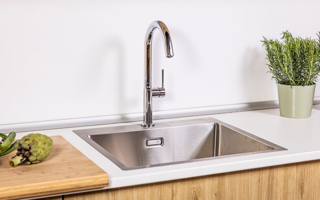High spout kitchen mixer 906831 