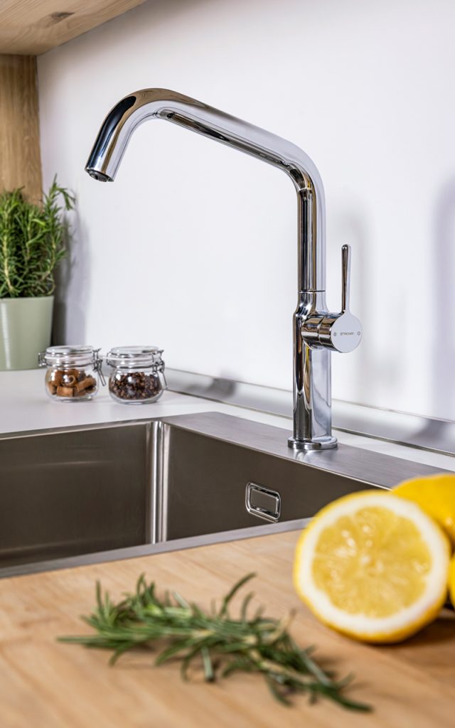 High spout kitchen mixer 906873 