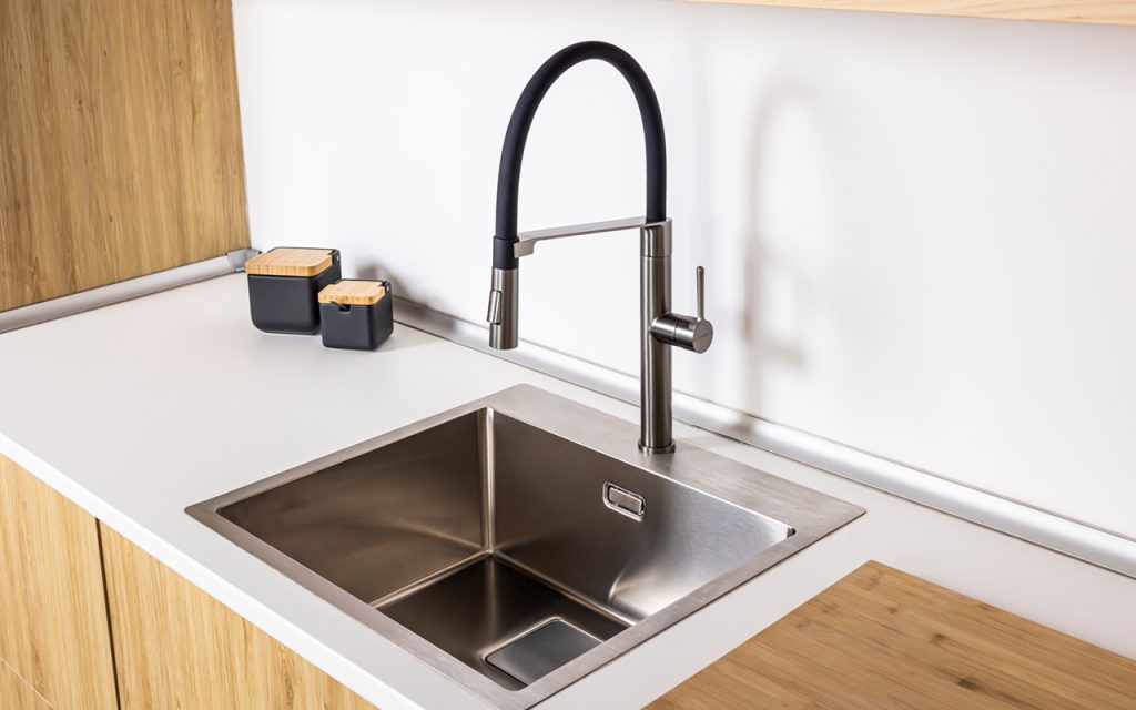 High spout kitchen mixer 906900 